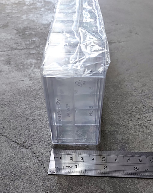 กล่องพลาสติกใสพร้อมฝาโดม 4 x 7 x 4.5 cm